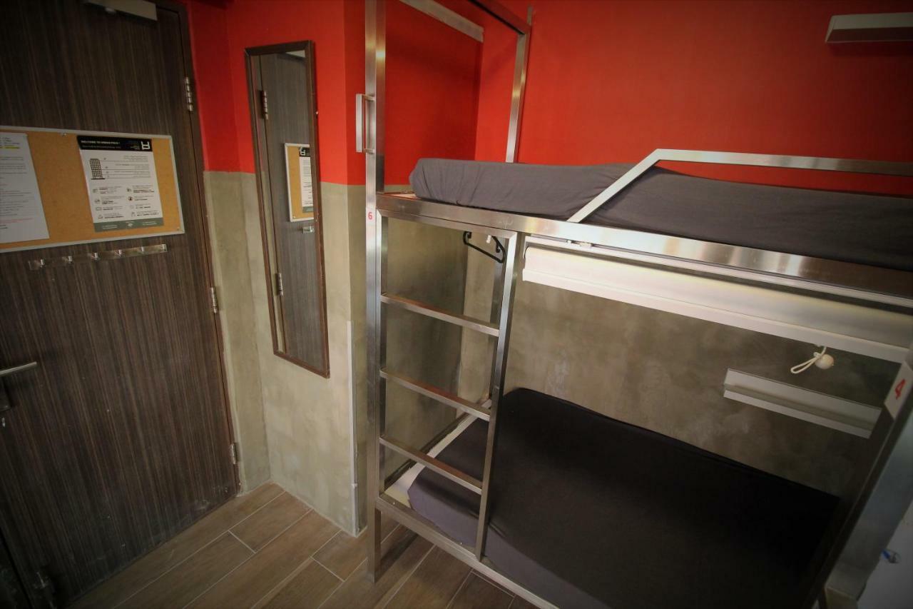 Urban Pack Hostel Hong Kong Bagian luar foto