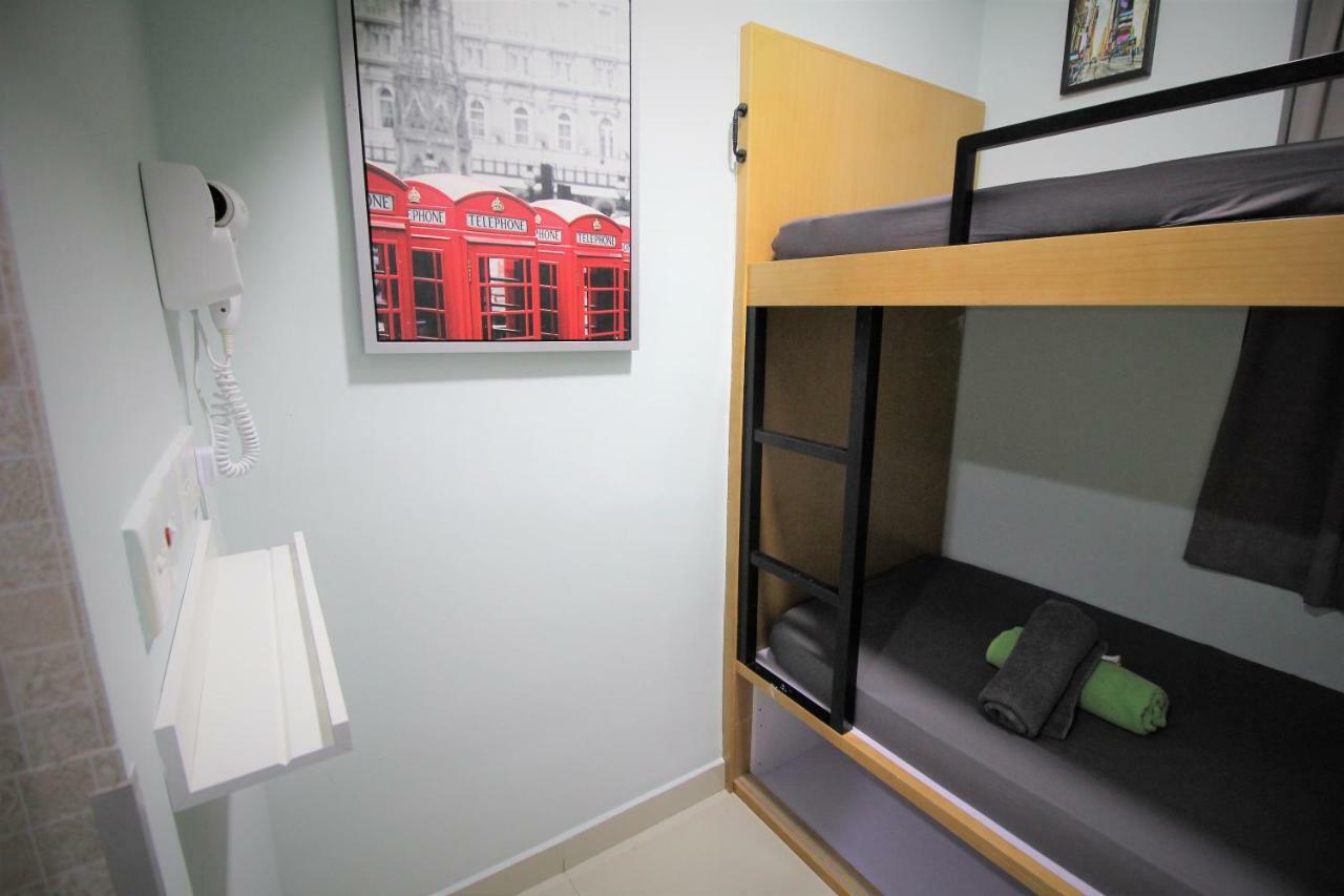Urban Pack Hostel Hong Kong Bagian luar foto